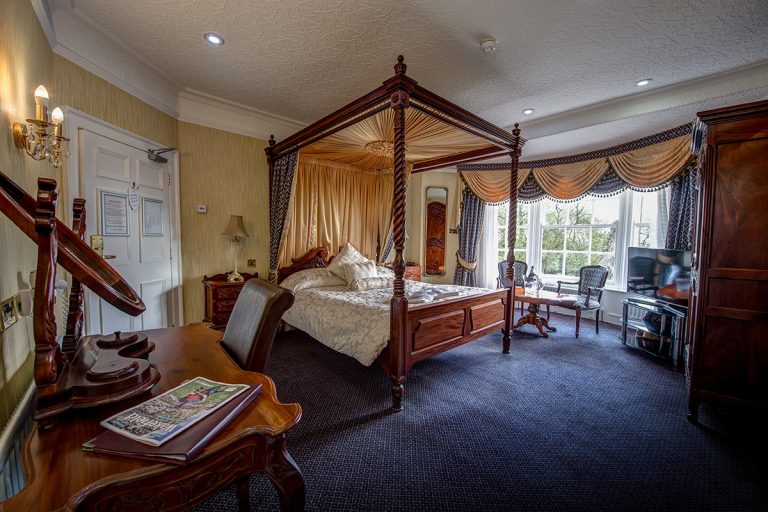 Luxury Bridal Suites Kings Croft Hotel