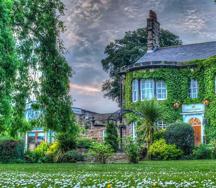 kings croft hotel building